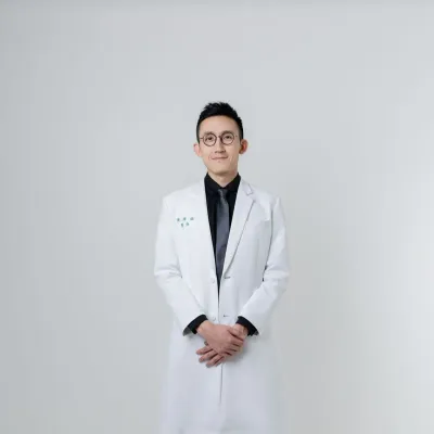 黃維倫醫師形象照